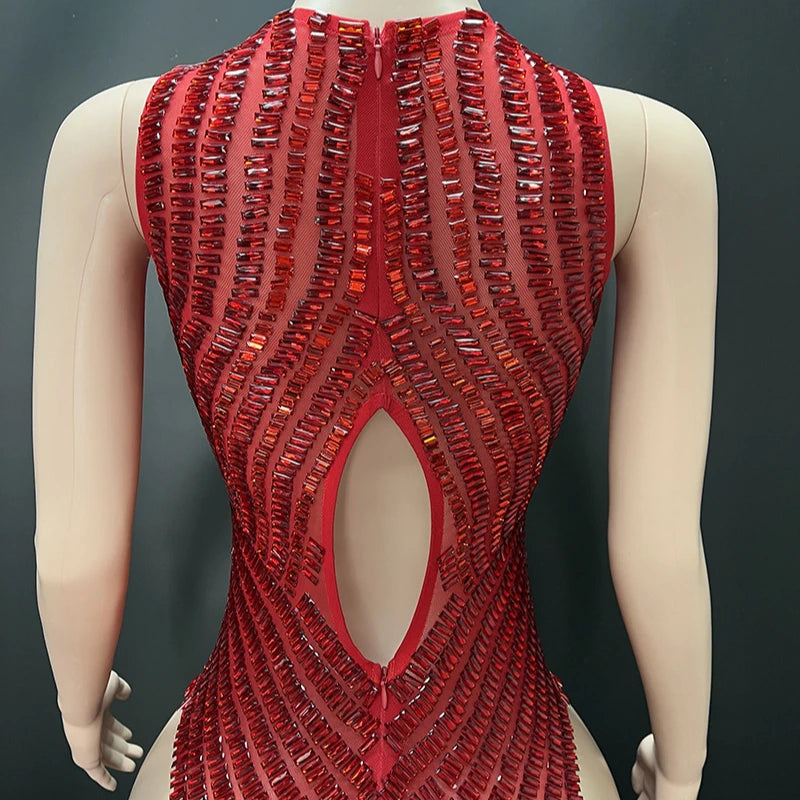 2025 Classic Red White Temperament Dress Birthday Party Light Luxury Model Catwalk Performance Dress Robe Femme Chic Et Élégante