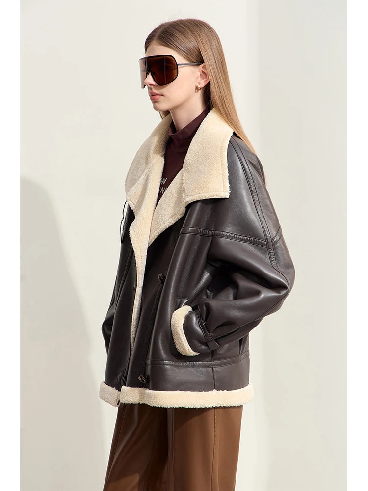 AMII Minimalist Simple Commuter Faux Leather Jacket for Women 2024 Winter Thick Warm Lapel PU Fur Female Chic Over Coat 12424007