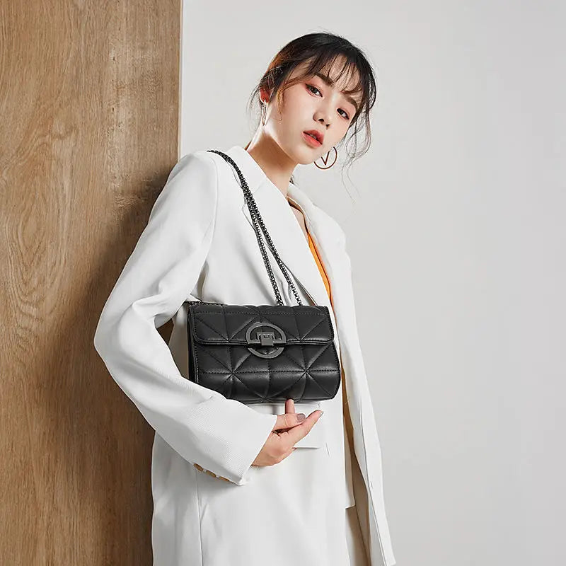 Summer New Fashion Women Chain Shoulder Crossbody Bag Handbags Square Clutch Bags Female Underarm Bag