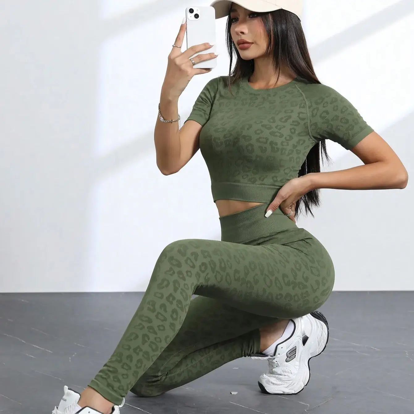 Workout Sets for Women Two Piece Outfits Seamless High Waist Leggings Yoga Crop Tops Athletic Sports Gym Sets