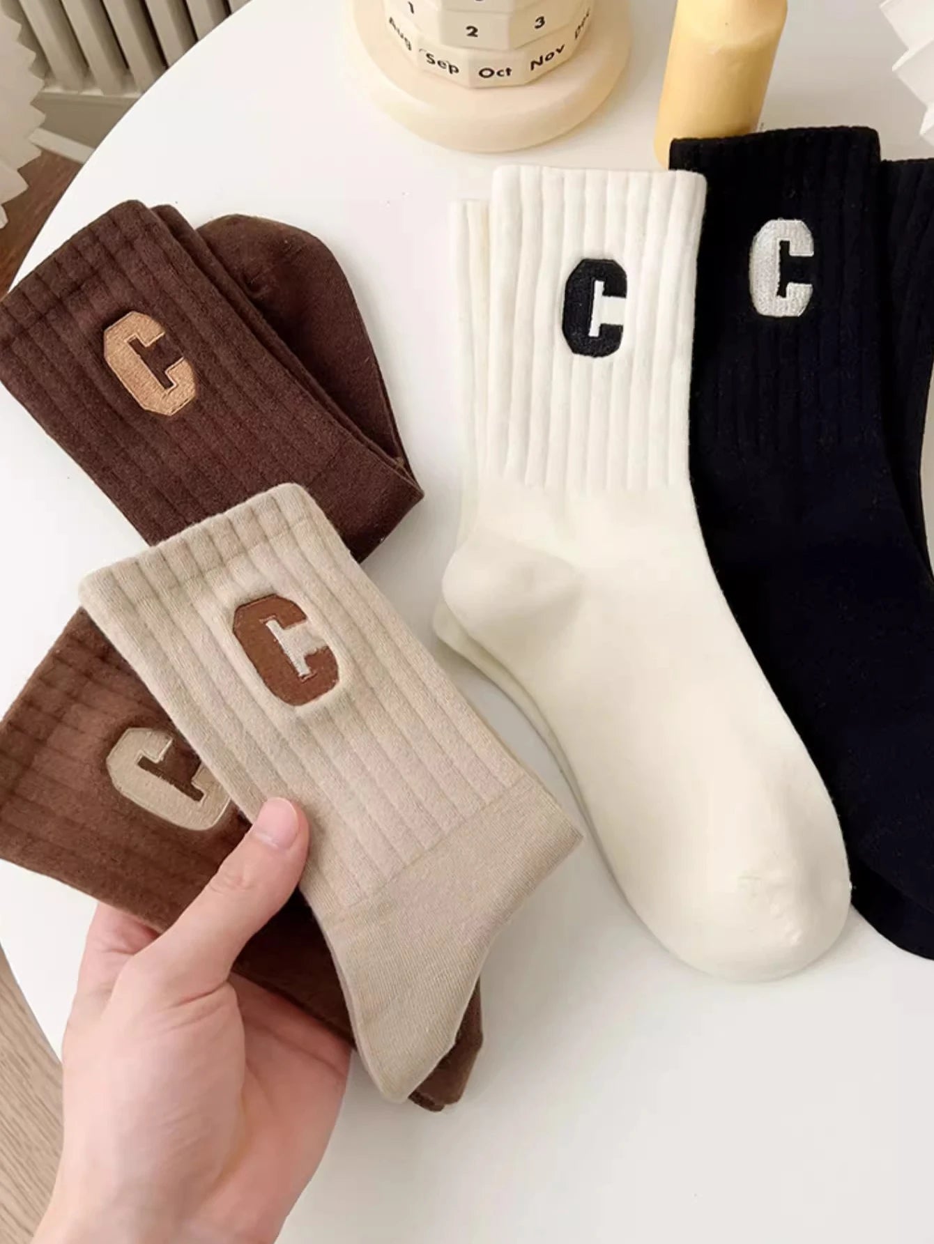 5 Pairs of New Spring and Fall Sports Students MEN'S Soft Anti-odor Sweat Sports Mid-calf Socks