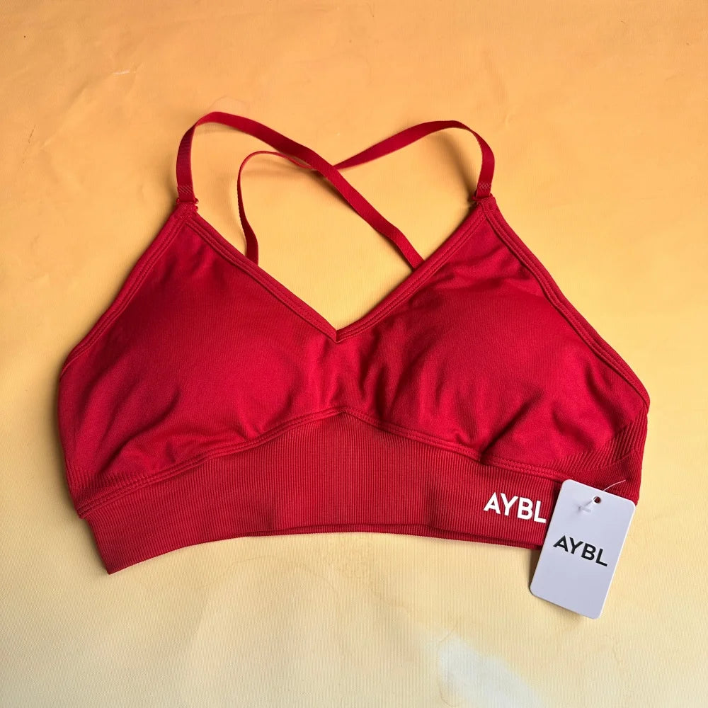 Brand Women's Sports & Yoga Set: Seamless Compression Shorts and Yoga Bra—Moisture-Wicking, Non-Slip, and Secure.