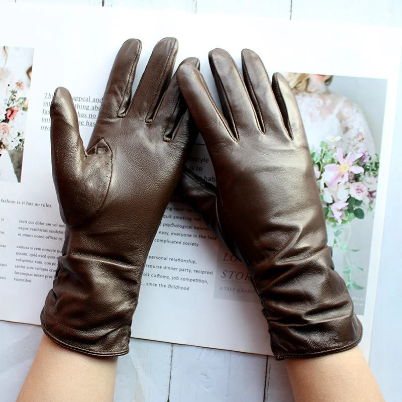 Sheepskin Leather Gloves Women's Fashion Elastic Style Velvet Lining to Keep Warm in Autumn and Winter Retro Color Points