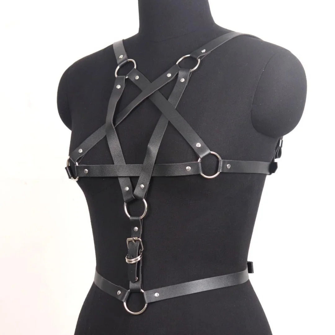 UYEE Women Goth Harness Pu Leather Studded Decor Harness Adjustable Harness Belt Gothic Harness Lingerie  Belt