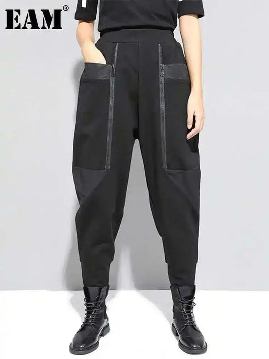 EAM High Elastic Waist Black Zipper Split Long Harem Trousers New Loose Fit Pants Women Fashion Tide Spring Autumn 2025 1N796