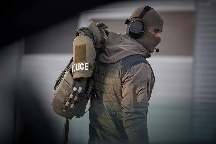 Taktische Jacke ISG 2.0 Softshell-Jacke, doppelseitiger Plüschmantel, abnehmbarer Hut, Outdoor-Camping-Jagd-Bergsteigerjacke