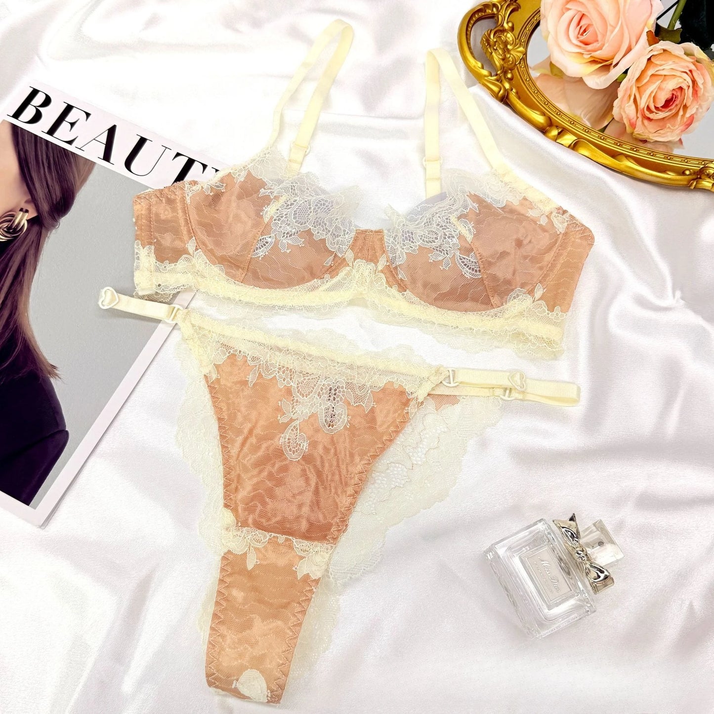 Summer Sexy Ultra-thin Lingerie Set Women French Style Contrast Color Lace Bra Female Anti Sagging Daily Life Underwear Everyday