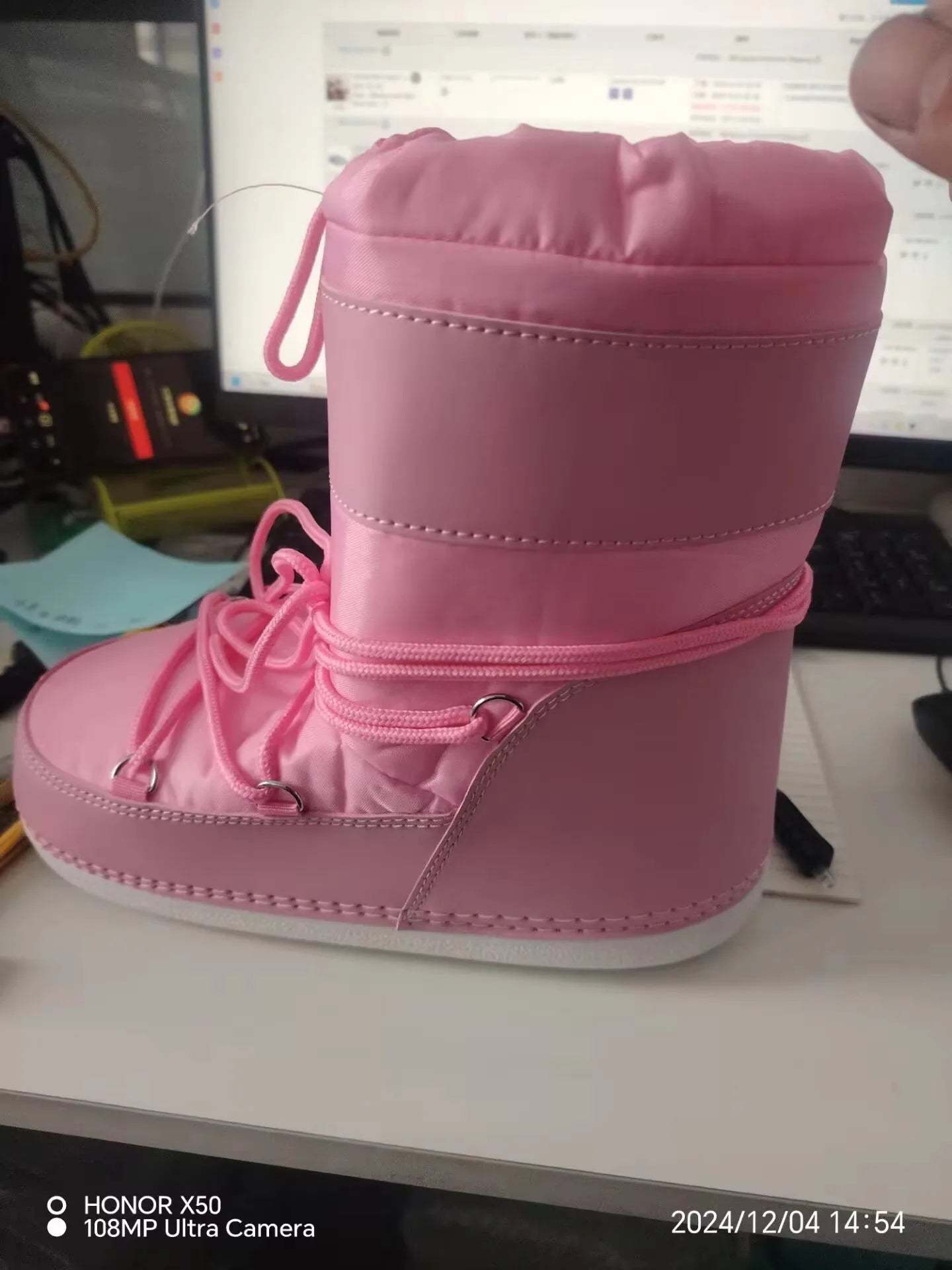 Women's Waterproof and Non-slip Cloth Space 2025 New platform heels  Short Tube Thickened Warm Snow Boots