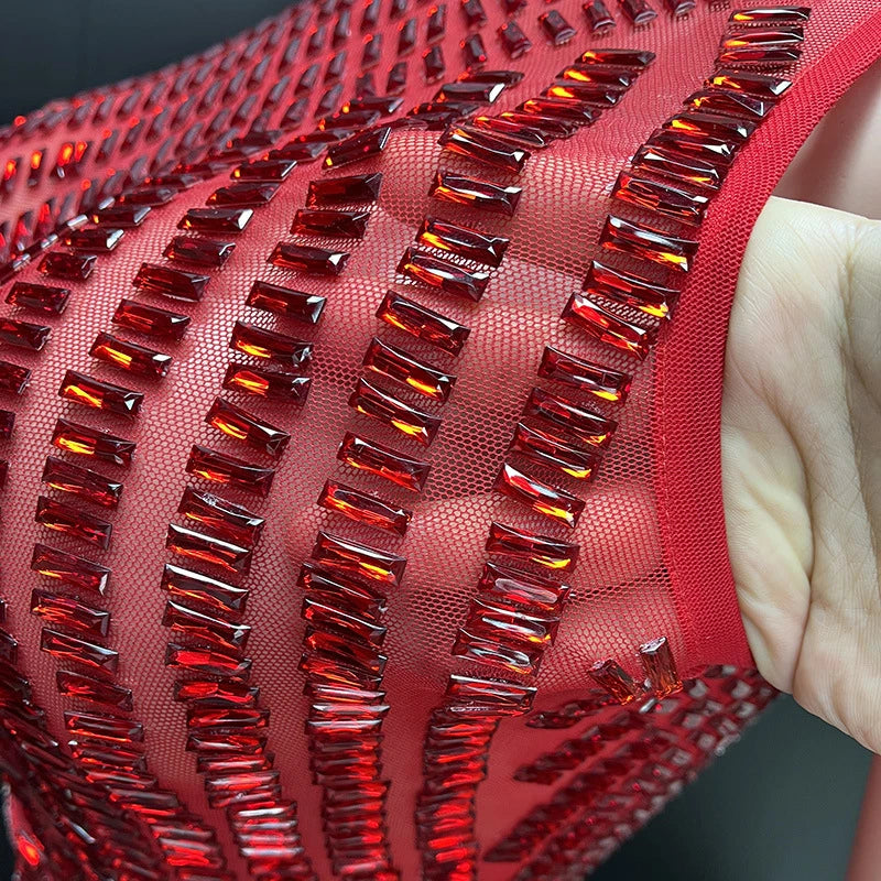 2025 Classic Red White Temperament Dress Birthday Party Light Luxury Model Catwalk Performance Dress Robe Femme Chic Et Élégante