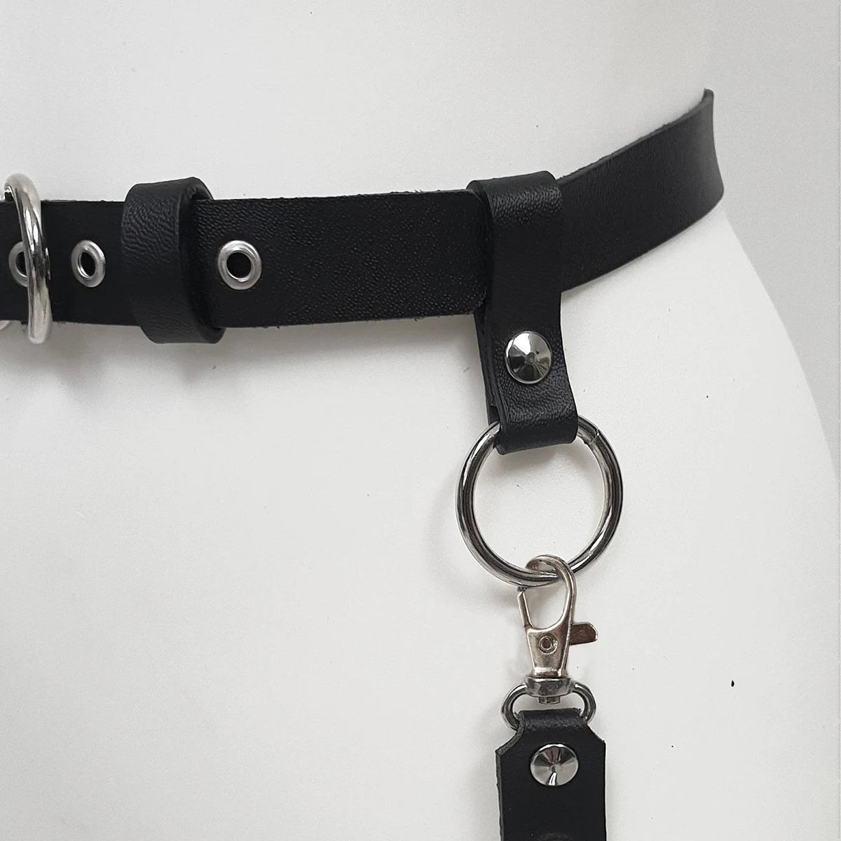 leather leg harnesses for women gothic Single-sided leg strap Adjustable Party Cosplay leather garter belt harness
