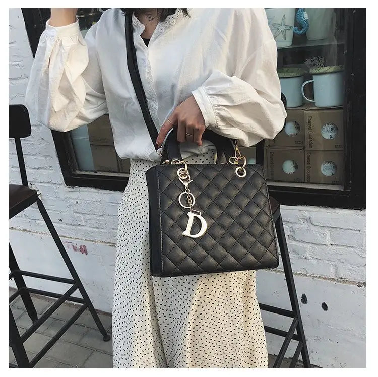 High Quality Leather HandBag Luxury Designer for Women New Trendy Large Capacity Crossbody Bag Female Diana Shoulder Bag
