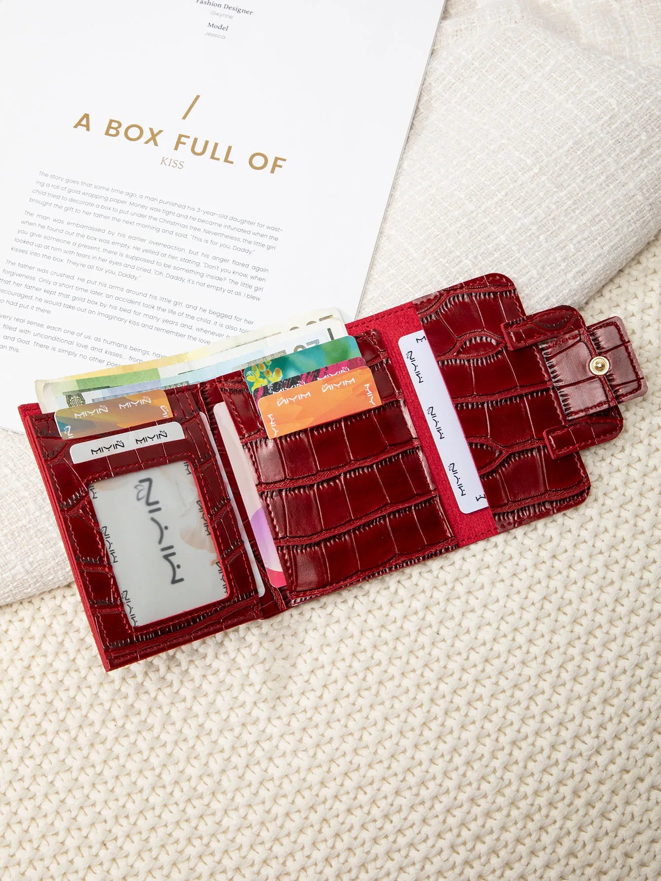 Women Luxury Card Holder Vintage Mini PULeather Women Short Wallet Multi-function Crocodile LeatherCard Holder CoinWallet Clutch