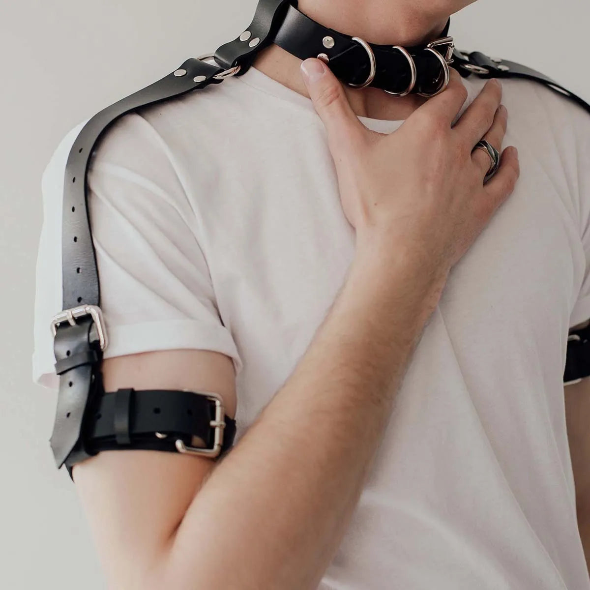 Mens PU Leather Harness Double Shoulder Armors Buckles Sexual Body Chest Harness Belt for Adult Sex Cosplay Halloween Party