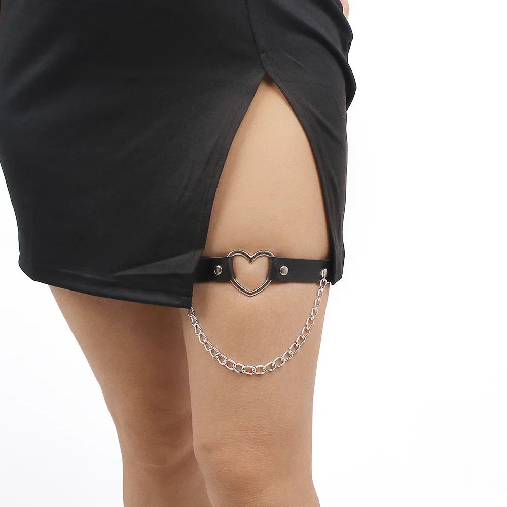 Rock Sexy Heart Love Elastic Leather Belt Garter Girl Women Harness Goth Leg Accessories Black Gothic Rivet Punk Thigh Garter
