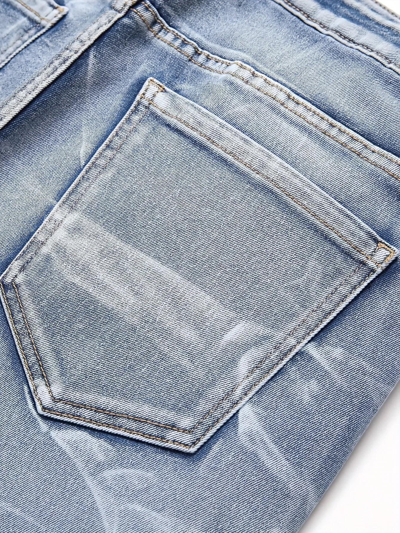 Men's Stretchy Denim Jeans Streetwear Tearing Patchwork Holes Ripped Denim Elastic Waist Casual Pants Slim Fit Straight Trousers