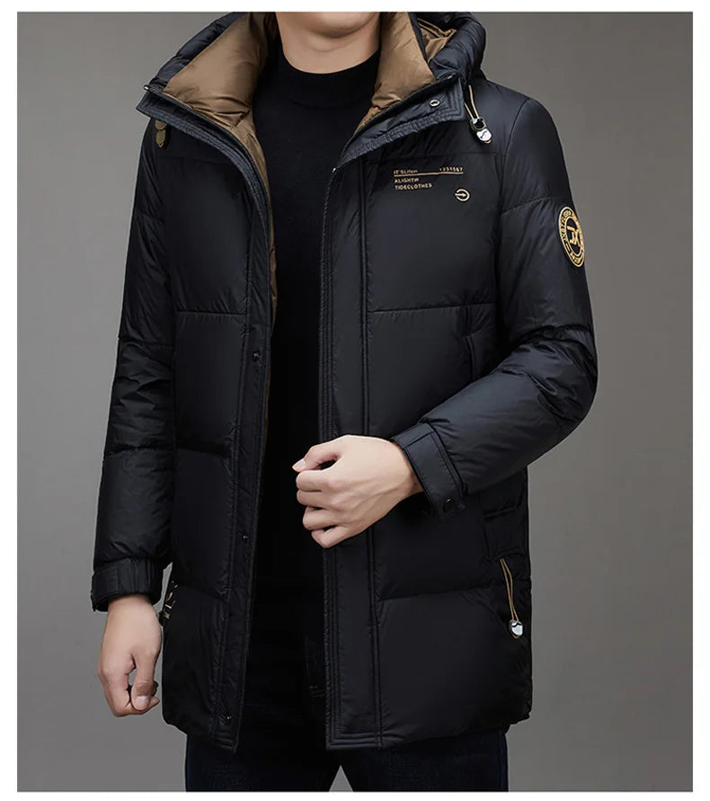 Leichte Luxus-Daunenjacke für Herren, lang, Winter 2024, trendig, 90 % weiße Entendaunen, warmer Mantel, Business-Casual-Mütze, leichte Daunenjacke