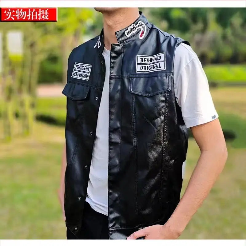 Son of Chaos in Motorcycle Style: Harley Motorcycle PU Leather Embroidered Vest Kam Shoulder Punk Fashion Leather Coat for Men