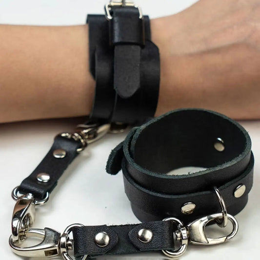 2pcs Unisex Leather Bracelet BDSM Bondage Leather Handcuffs Buckle Adjustable Vintage Punk Fetish Clothing Restraints Kink Toy