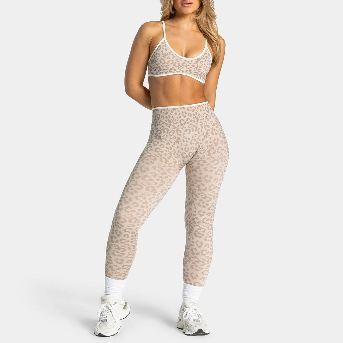 Women's Seamless Yoga Set Leopard Print Color Block Bra Top & Long Pants Workout Suit