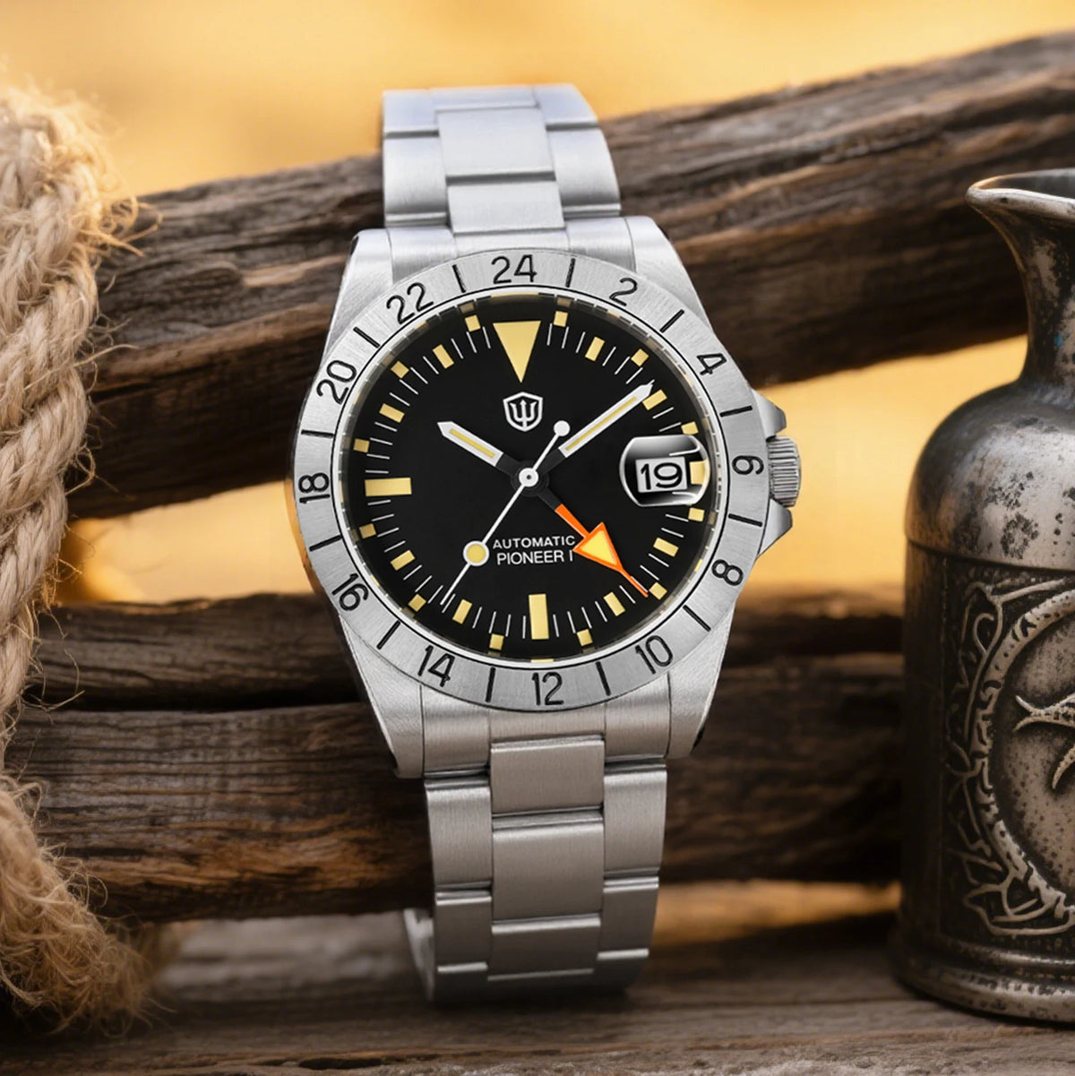 Watchdives WD16570 V2 Pioneer Watch NH34 Automatic Movement Sapphire Crystal 20Bar Waterproof Luminous 37mm GMT Watches