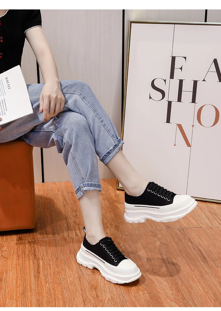 2024 Frühjahr Neue Damenschuhe Schnürschuhe Sport- und Freizeitschuhe für Herren Dicke Sohle Wasserdichte Plattform Weiche Erhöhte Leinwand Flache