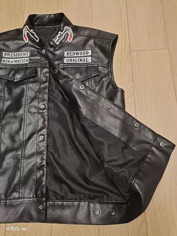 Son of Chaos in Motorcycle Style: Harley Motorcycle PU Leather Embroidered Vest Kam Shoulder Punk Fashion Leather Coat for Men