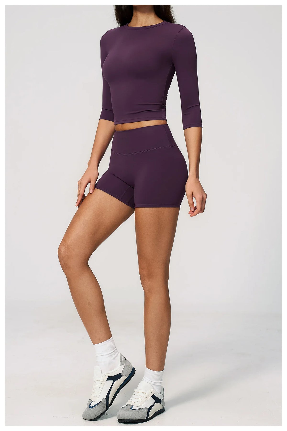 Sportswear Workout Clothes 2026 New Yoga Outfit Set For Women Slim Fit Mid Sleeve Shorts Outdoor Fitness Half Sleeve Sports Suit