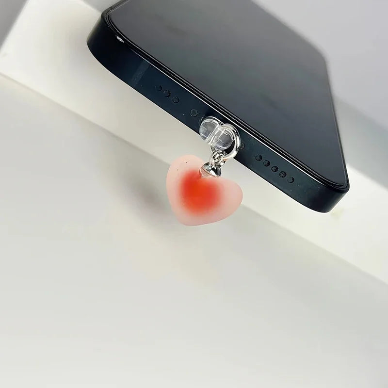 Gradient Heart Shaped Phone Dust Plug Pendant, Heart-Shaped Pendant Suitable for IPhone/Type-C Universal Phone Accessories