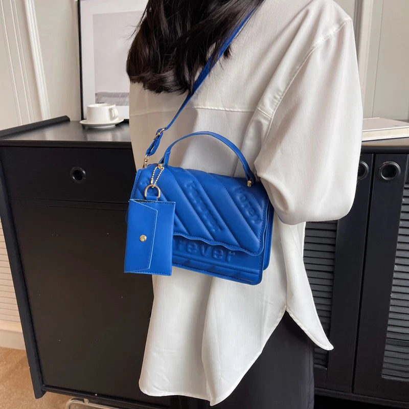 Neue modische Umhängetasche aus gestepptem PU-Leder für Damen, quadratische Handtaschen, Markendesigner, kleine Umhängetaschen für Frauen