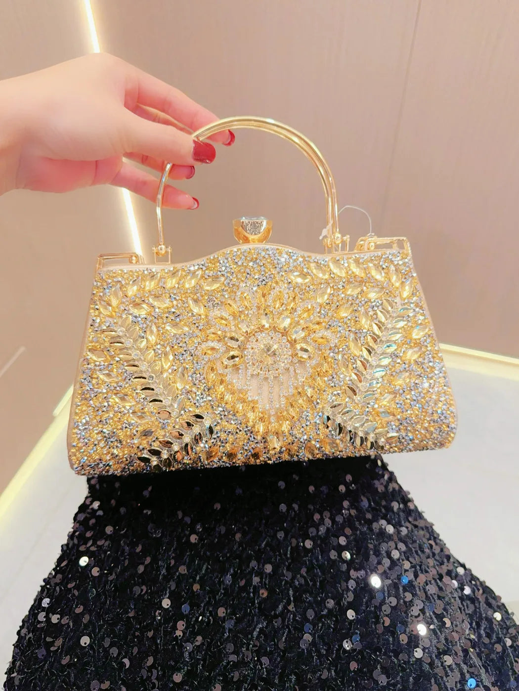Evening Clutch Bag for Women Wedding Flower Diamond Clutch Purses Chain Designer Luxury Bag Party Handbag with Metal Handle
