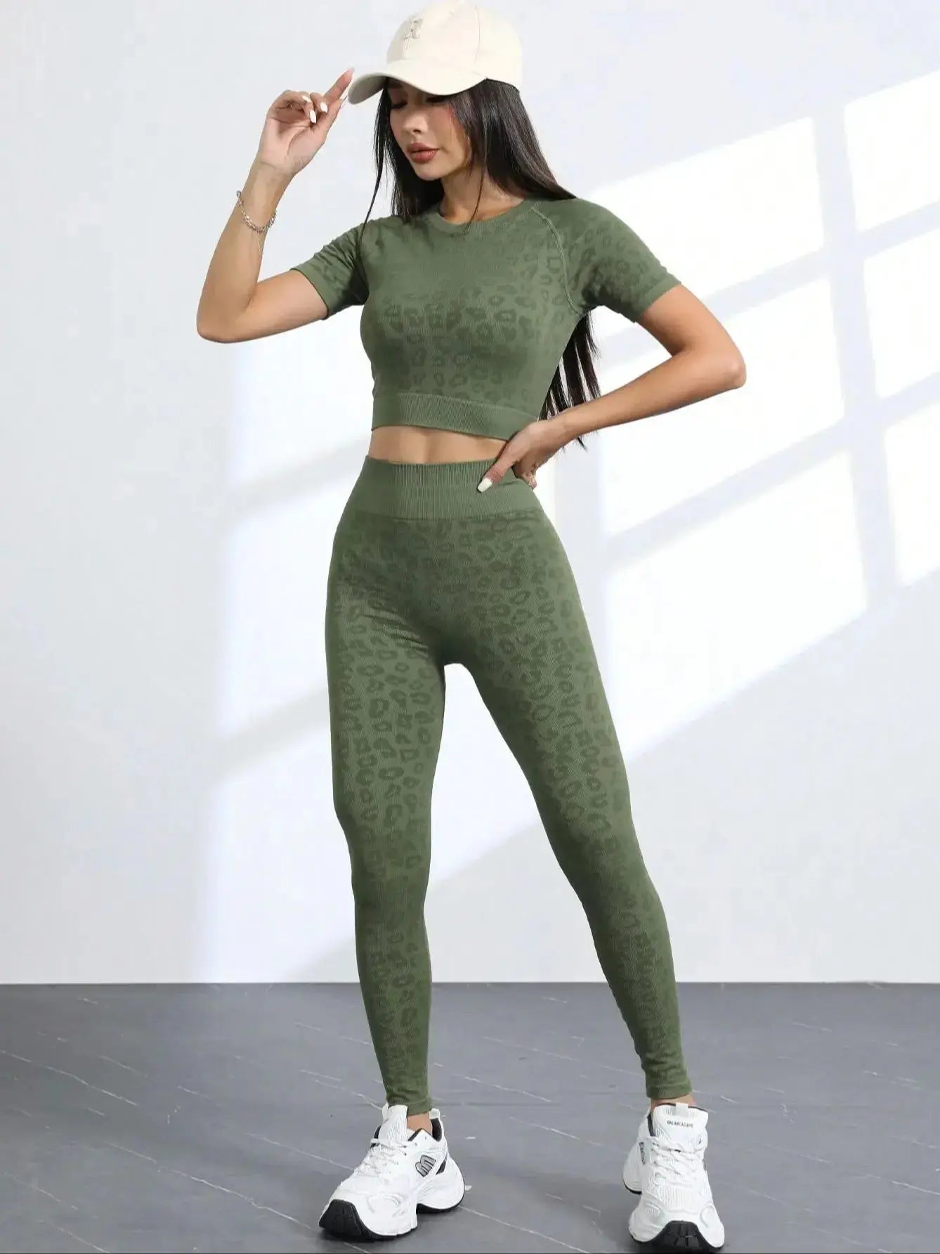 Workout Sets for Women Two Piece Outfits Seamless High Waist Leggings Yoga Crop Tops Athletic Sports Gym Sets