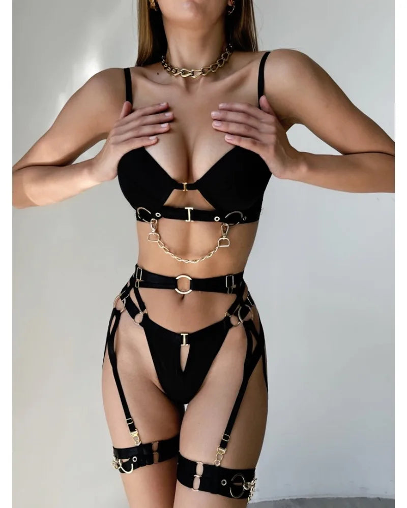 Toucheart Sexy Lingerie Suit for Women Sexy Fashionable Metal Chain Complex Craftsmanship Front Button Sex Hollow Out Underwear
