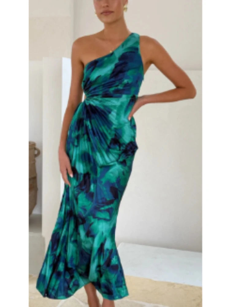 2025 Summer Fashion New Women's Elegant Temperament Pleated Dress Slanted Shoulder Sleeveless Sexy Vacation Print Dress