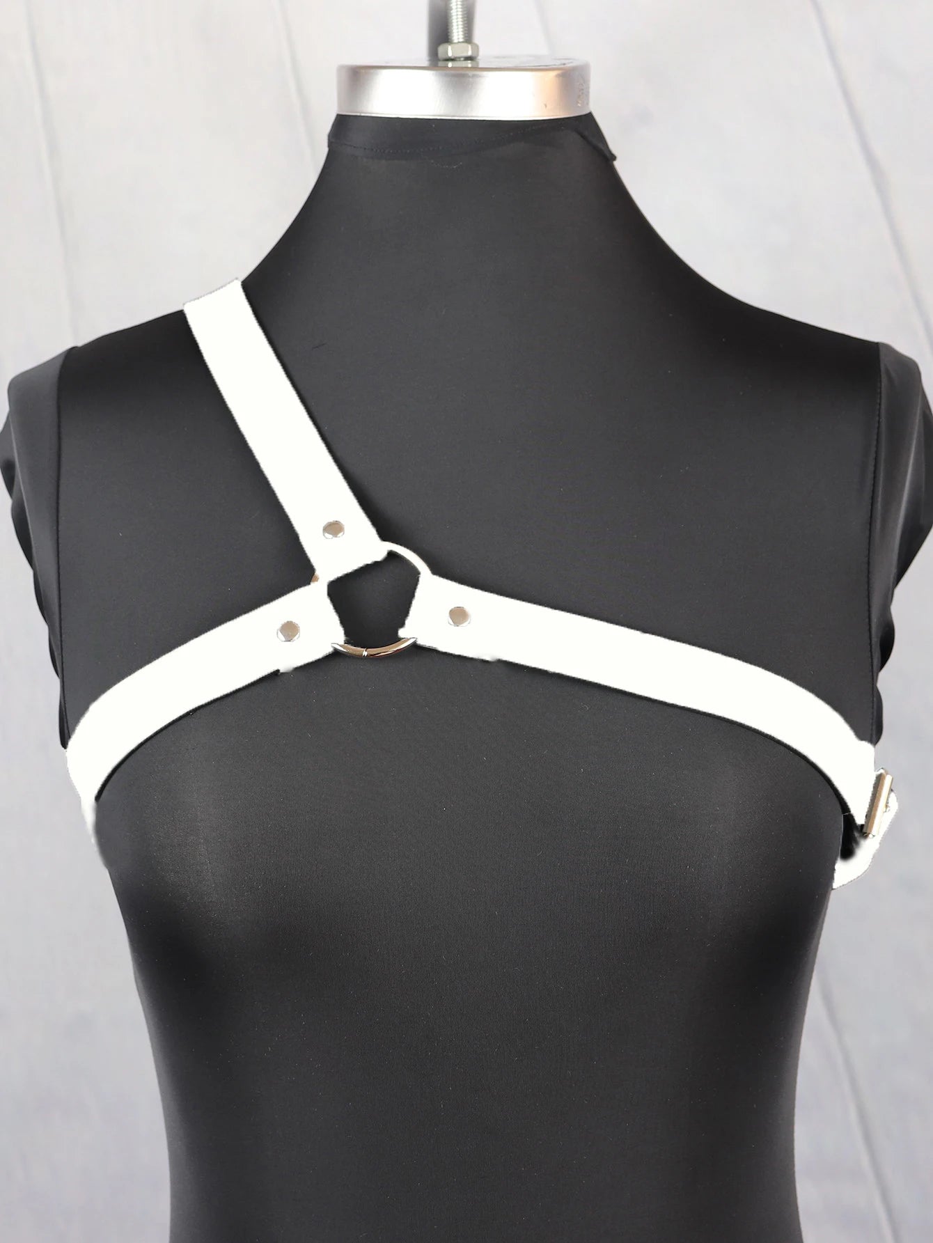 Women Single Fashion Shoulder Strap PU Leather Harnesses Belt Adjustable Punk Goth Clothing Y2k Accessories