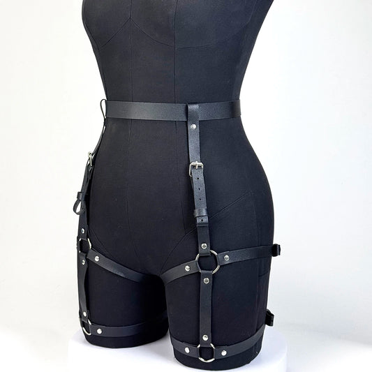 Fashionable Women's Pu Leather Leg Harness Body Harness Breast Punk Gothic Leg Garter Belts Gothic Waist Belt Clothing Accessor