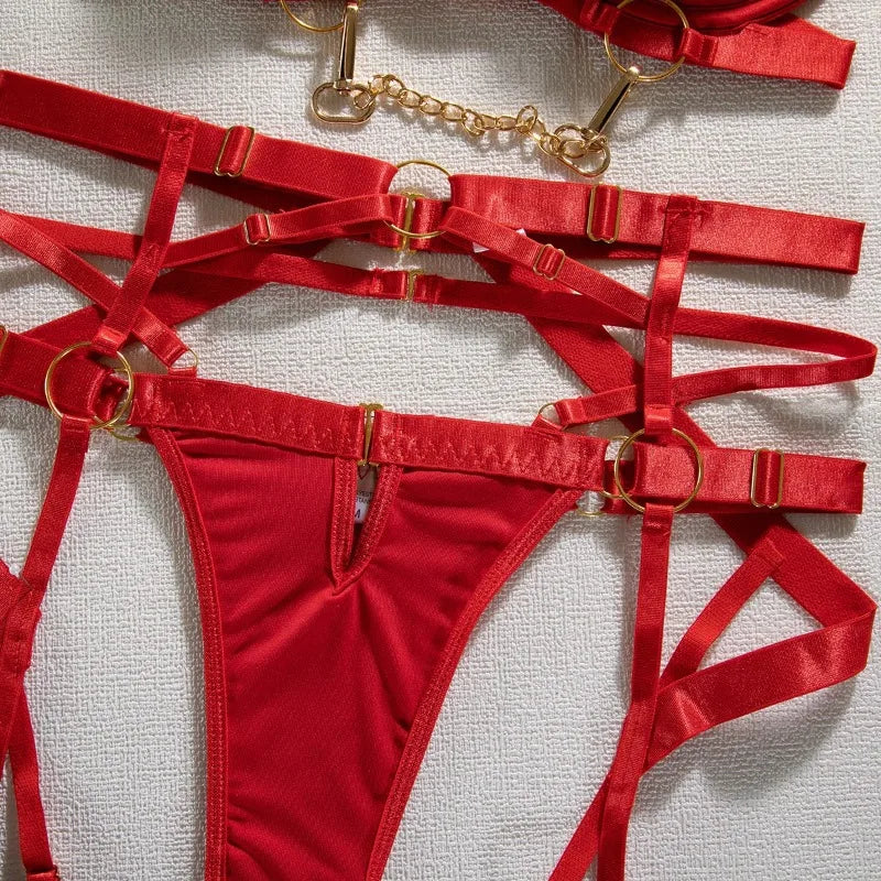 Toucheart Sexy Lingerie Suit for Women Sexy Fashionable Metal Chain Complex Craftsmanship Front Button Sex Hollow Out Underwear