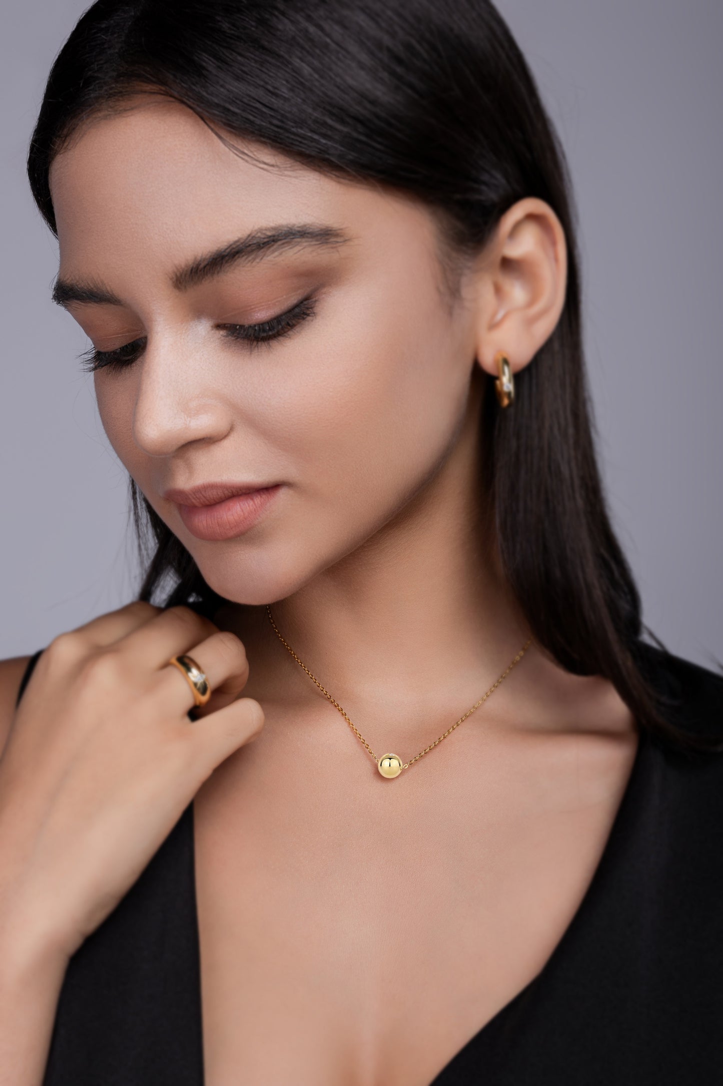 Good Fortune Flows - A Fashionable And Trendy Necklace Pendant Set With Top-quality Moissanite S925 And Silver Plated With Gold Can Be Tested With A Diamond Pen.