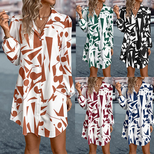 Einreihiges, bedrucktes, langärmliges, lockeres Freizeitkleid mit Hemdkragen